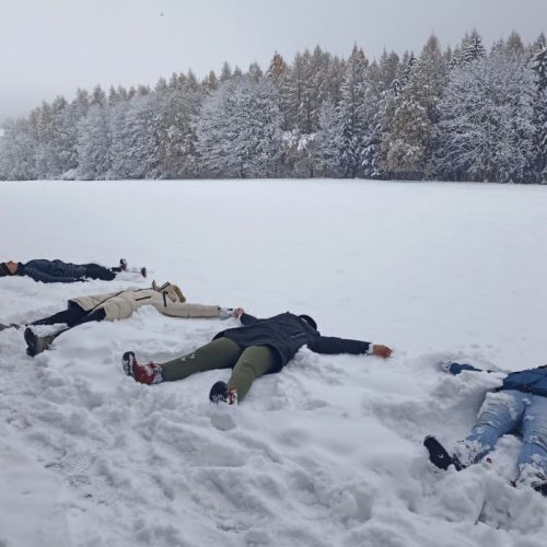 Savasana Schnee-Engel